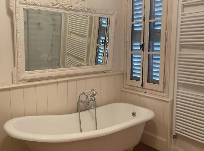 Bed & Breakfast Chez Louise 3*