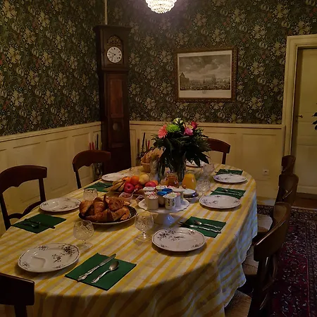 Chez Louise