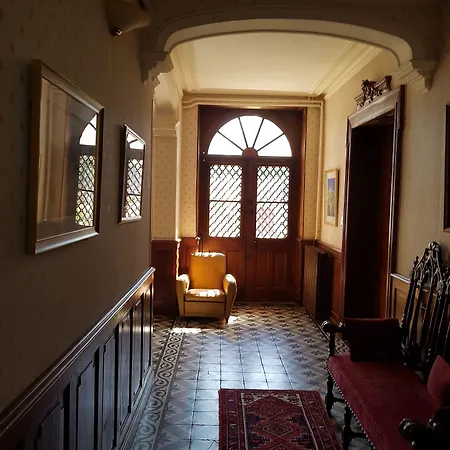 Chez Louise 3* אלבי