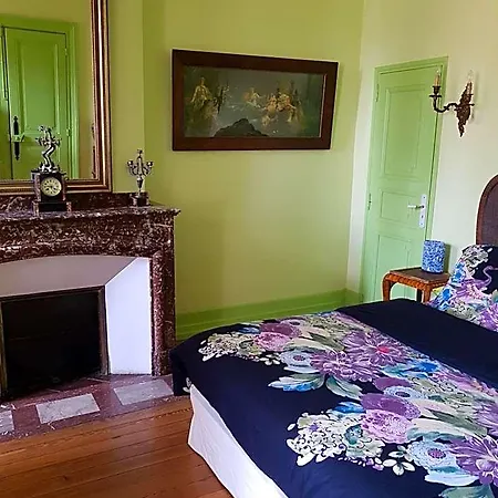 Chez Louise 3* ألبي